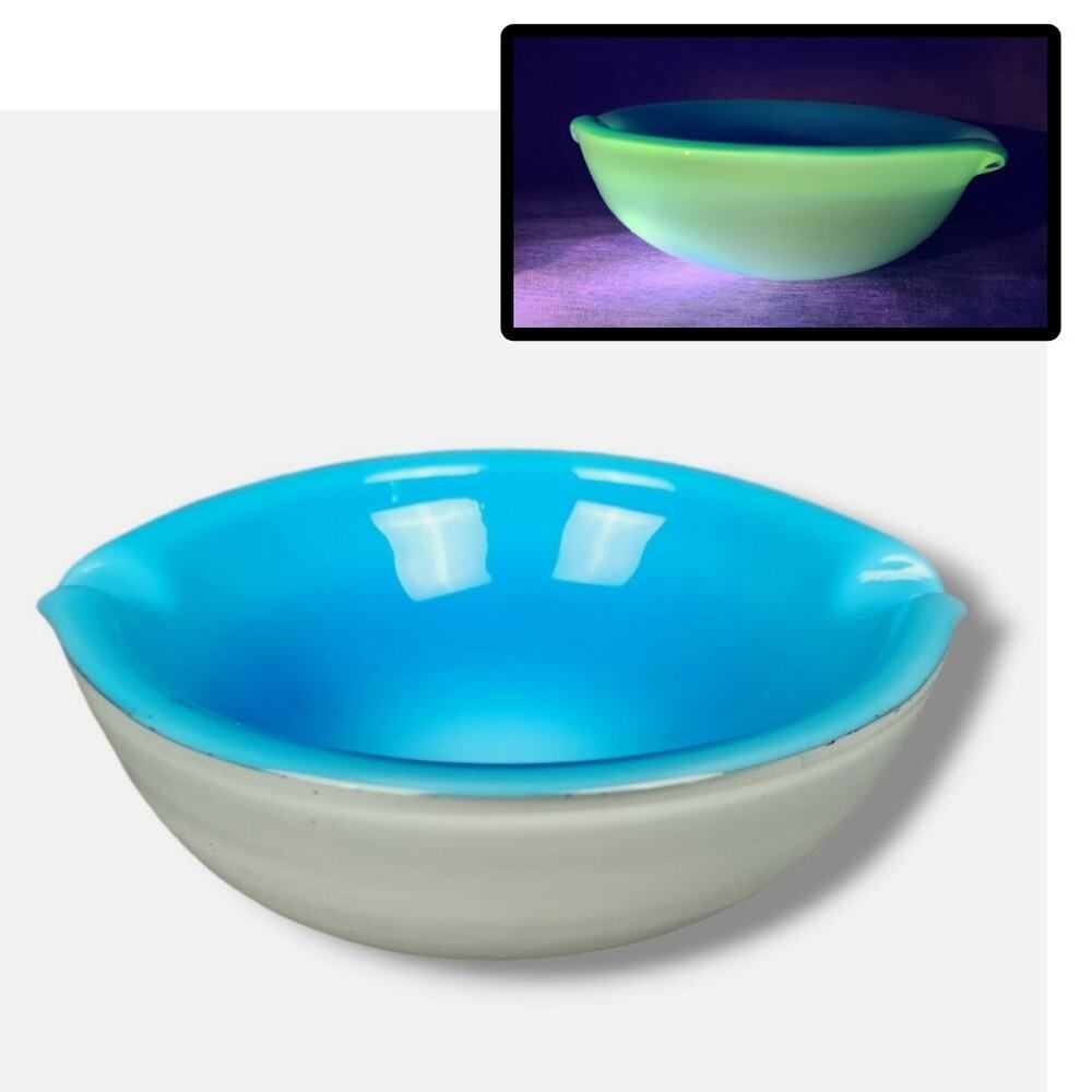 Murano Cased Glass Bowl Dish Vintage Mid Century Modern Turquoise White GLOWING